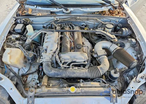 1999 Mazda Mx-5 Miata z USA, uszkodzony, nr VIN JM1NB3536X0135501